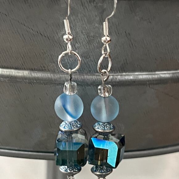 Handcrafted 925 Sterling Silver Sparkling Cerulean Blue Glass Dangles - Picture 1 of 3